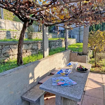 Casa Nido Di Rondine By Holap Sa شقة Agarone